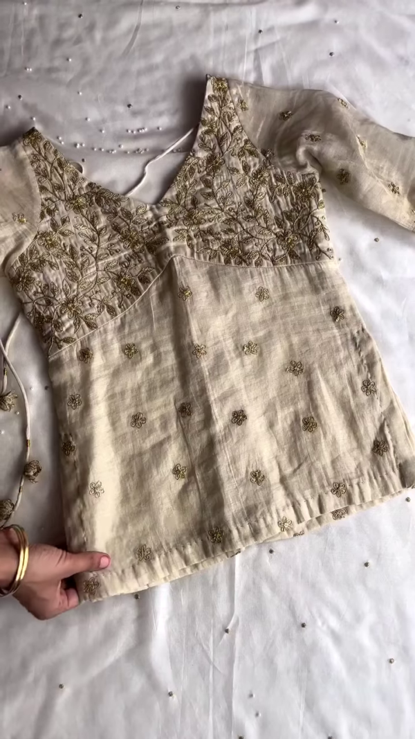 Elegant Ivory Hand-Embroidered Organza Lehenga Set - Image 3