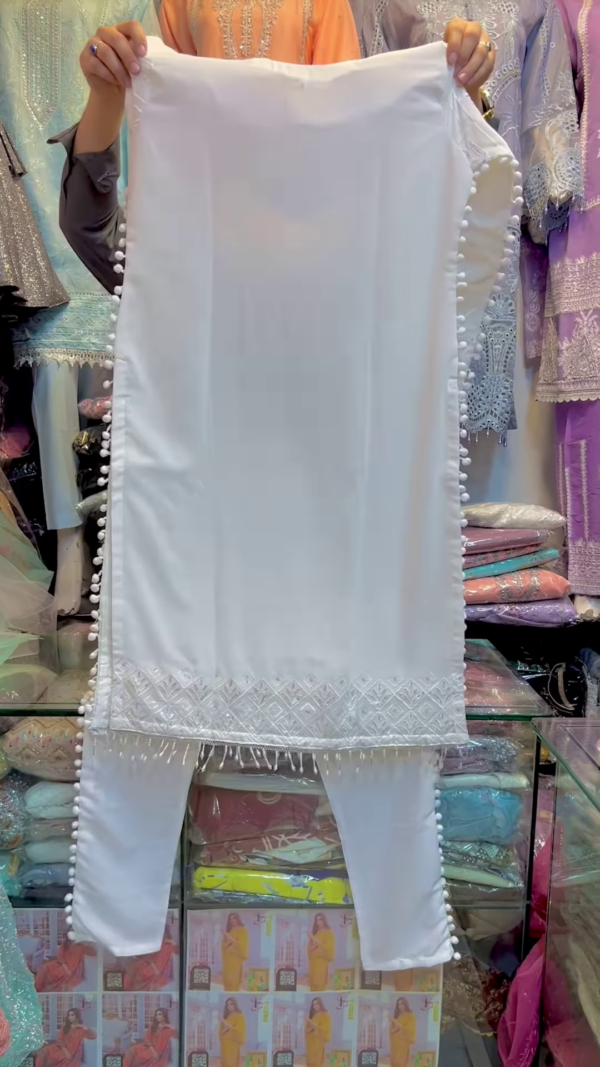 Elegant White Chikankari Kurta Set with Bead Embellishments - Image 2
